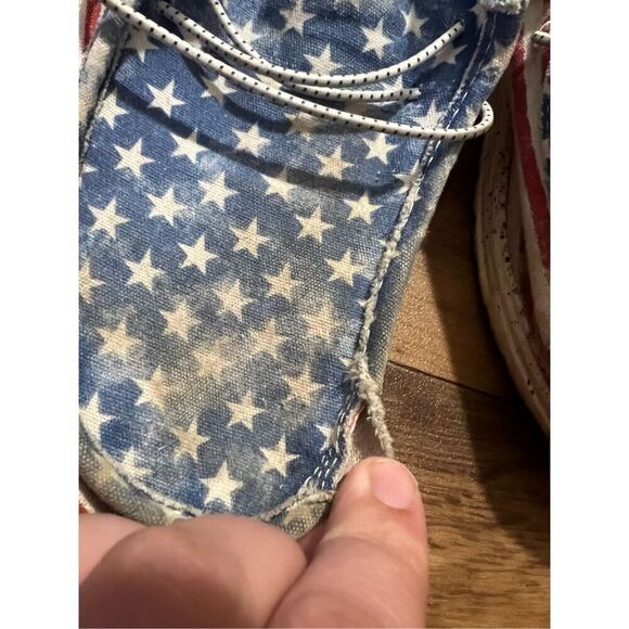 Hey Dude Stars N Stripes Wally Shoes Flaws -Men’s 8 Woman’s 10 - Picture 7 of 15